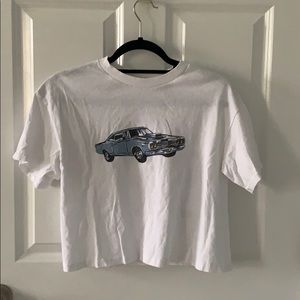 Brandy Melville car tshirt